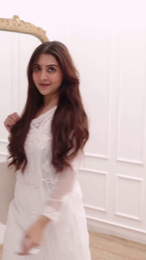 Chic & Modern Fashion for Women 🌸