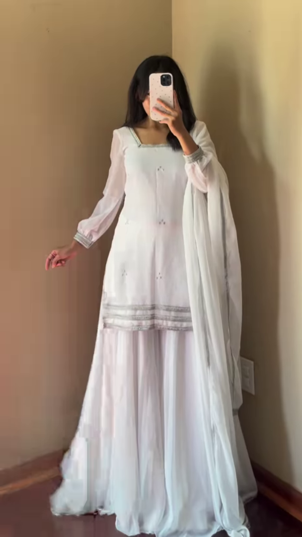 Stylish Daily Wear – Comfortable & Classy 💃