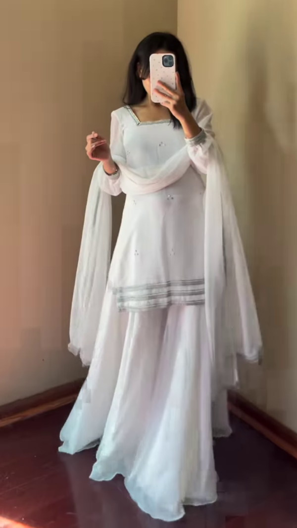 Stylish Daily Wear – Comfortable & Classy 💃