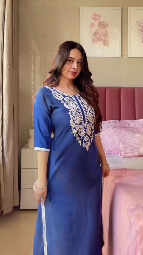 Beautifully Crafted Outfit for Women 🌹