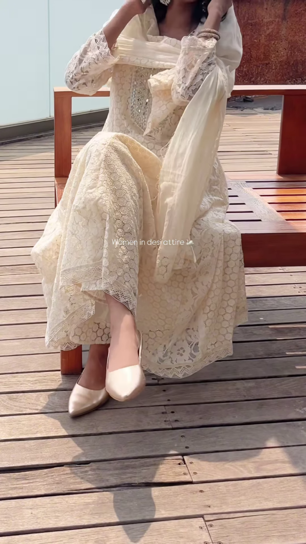 Gorgeous Outfit for Special Occasions 👑