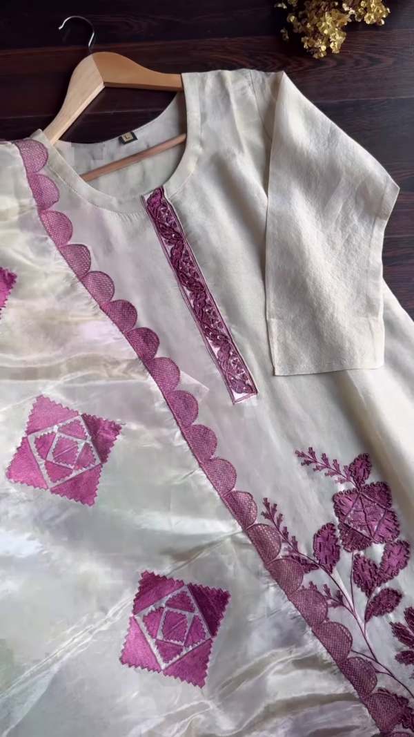 Classic Women’s Wear – Timeless Fashion