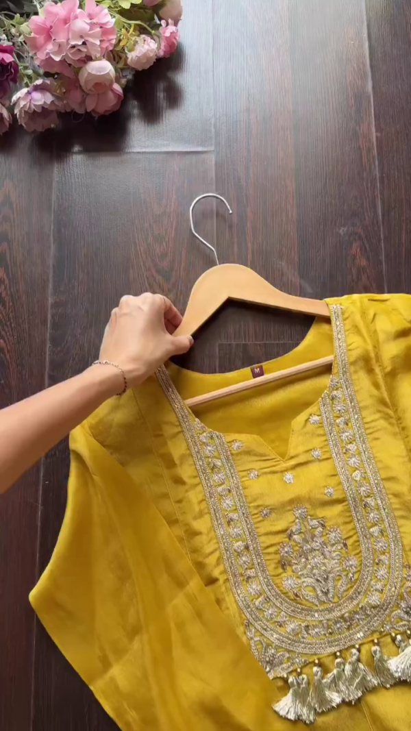 Stylish Daily Outfit – Comfort Meets Elegance