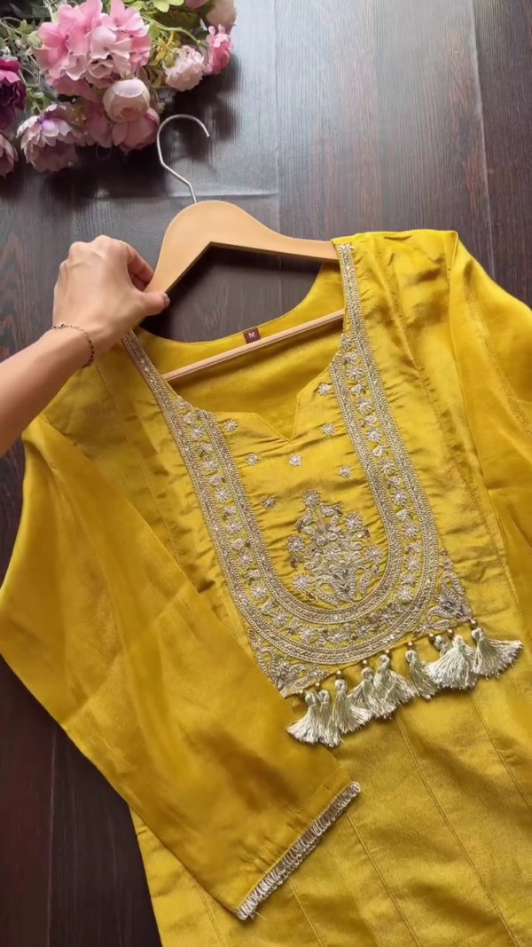 Stylish Daily Outfit – Comfort Meets Elegance