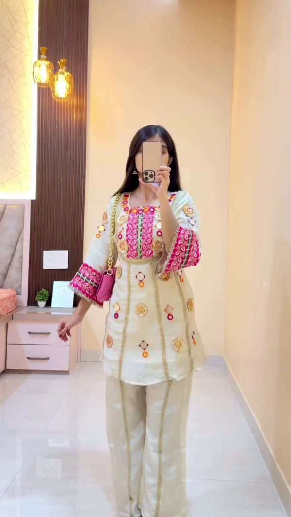 Comfy Yet Classy Outfit for Everyday Wear 🌺