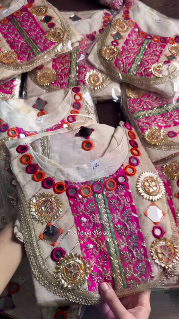 Trendy Festive Wear – Style That Speaks