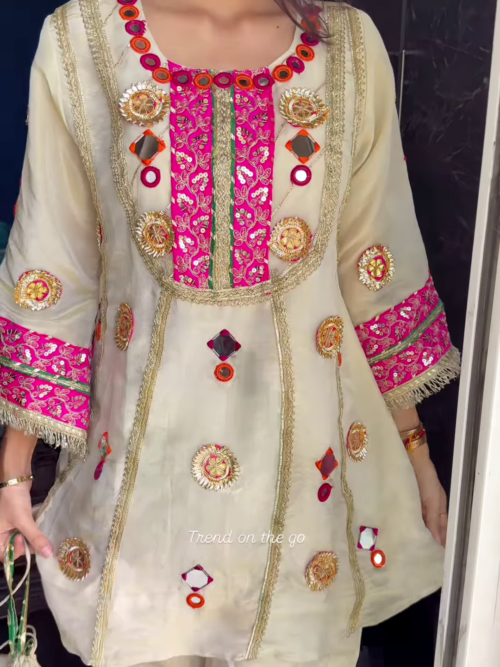 Trendy Festive Wear – Style That Speaks