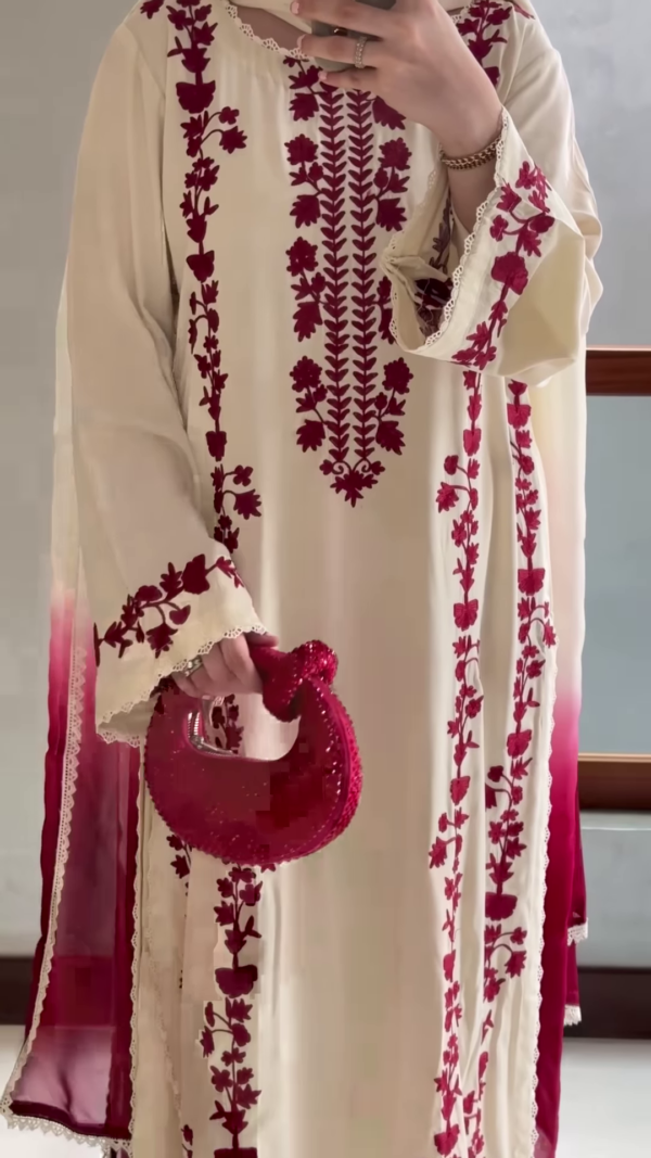 Smart Casual Women’s Outfit – Minimal & Chic 🌸