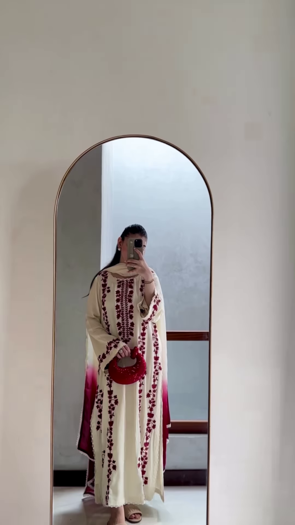 Smart Casual Women’s Outfit – Minimal & Chic 🌸