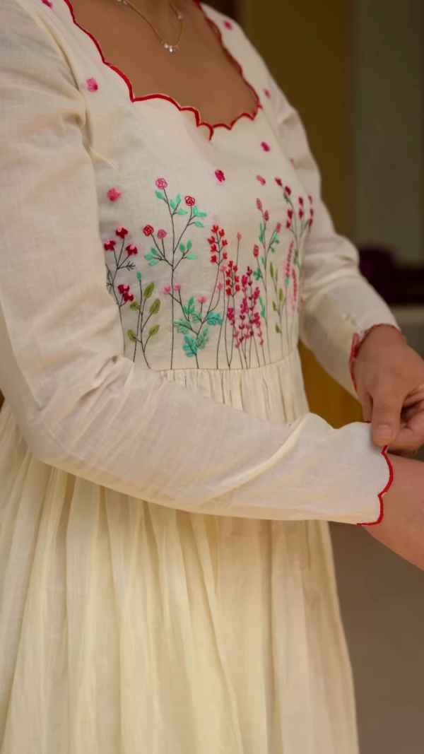 All-Time Favorite Style – Must-Have in Wardrobe 👗